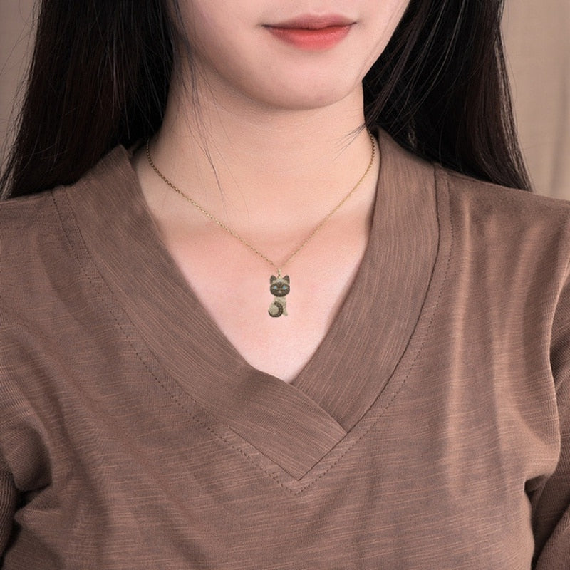 18k Gold Cat Necklace