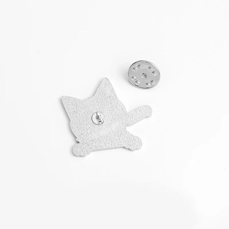 Black cat knife pin