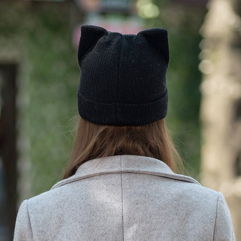 Black Cat Beanie