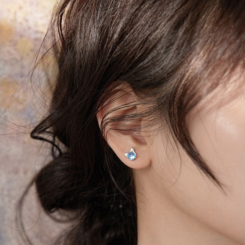 Blue Cat Pearl Earrings