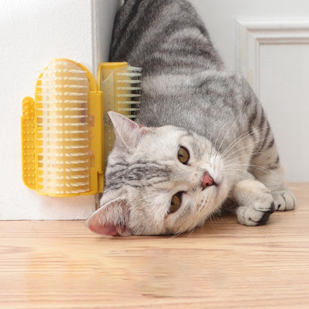 Cat Corner Brush