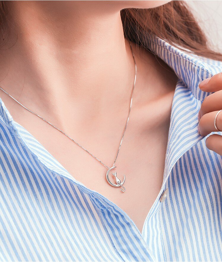 Cat Tail Moon Necklace