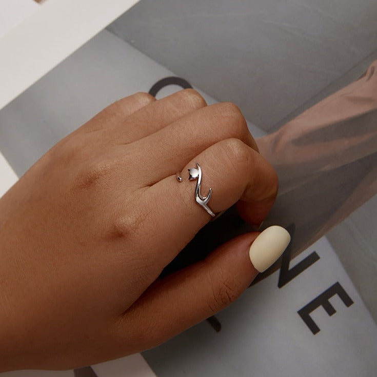 Cat Tail Ring
