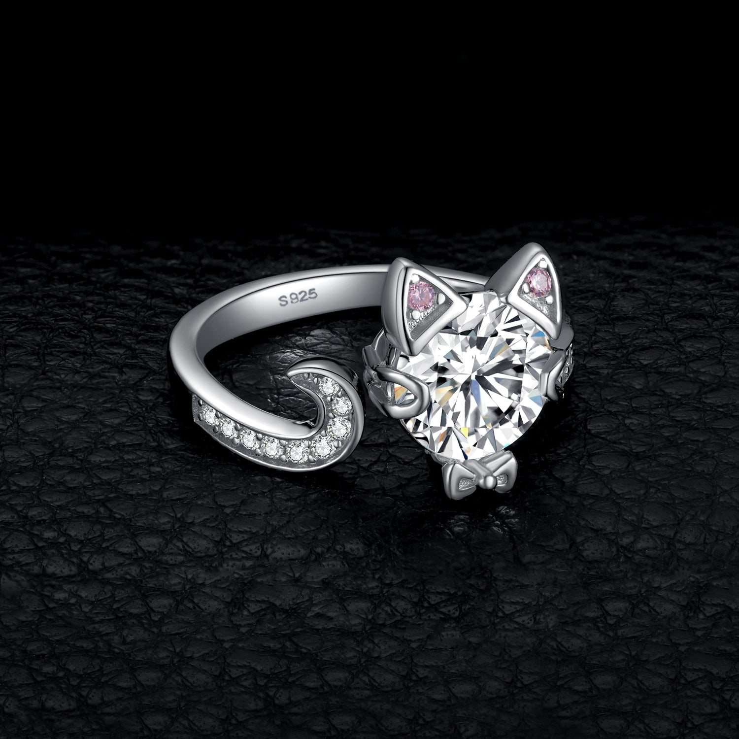 Charming Cat Ring