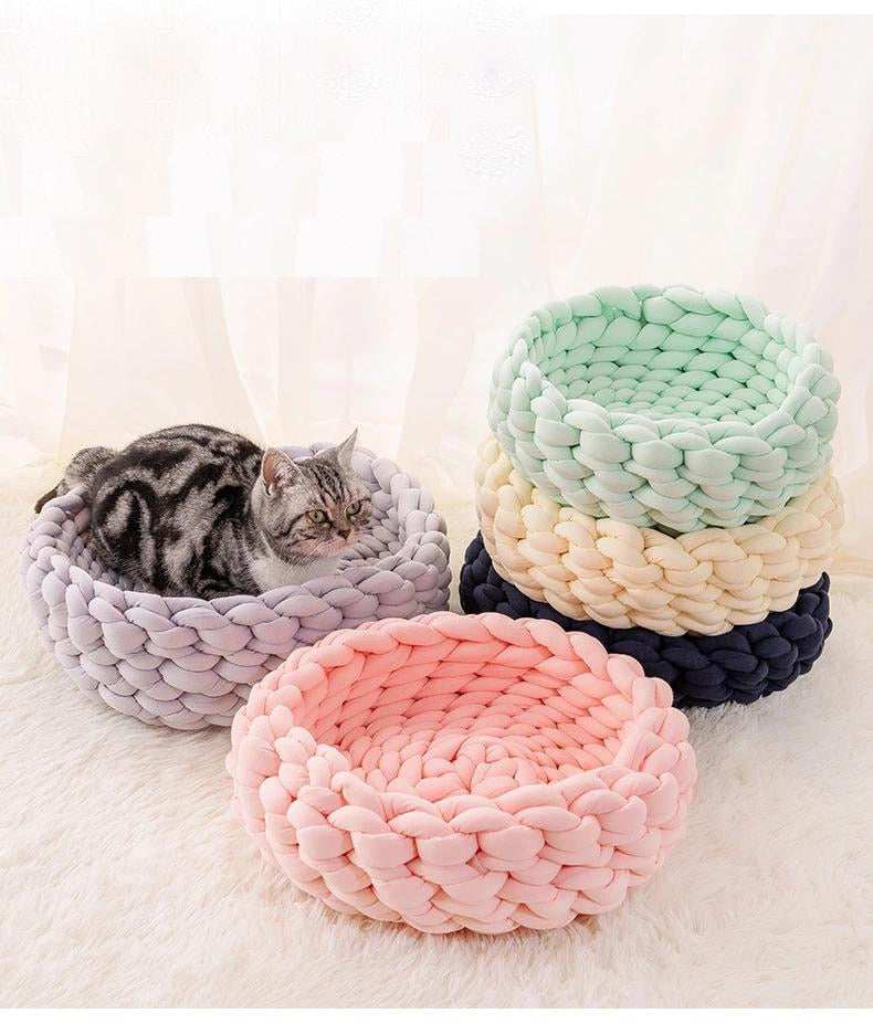 Crochet Cat Bed