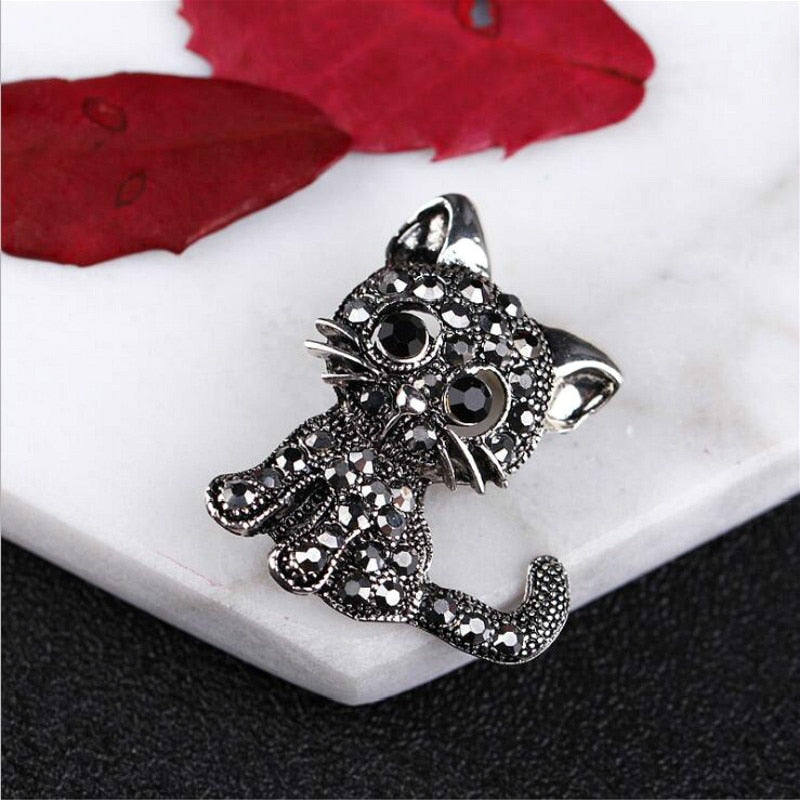Diamond cat Brooch