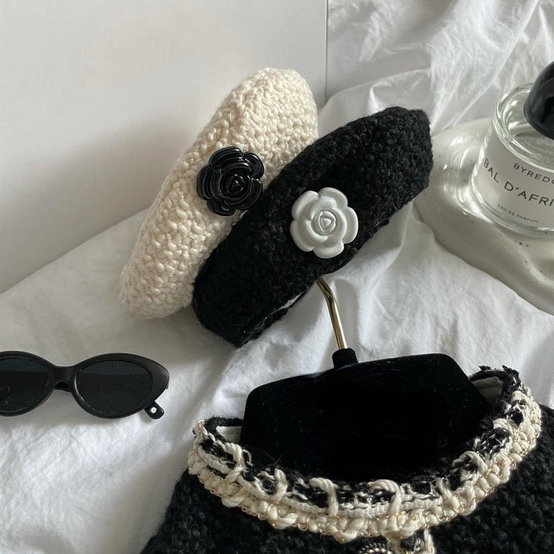 Elegant Pet Beret Hat for Cats