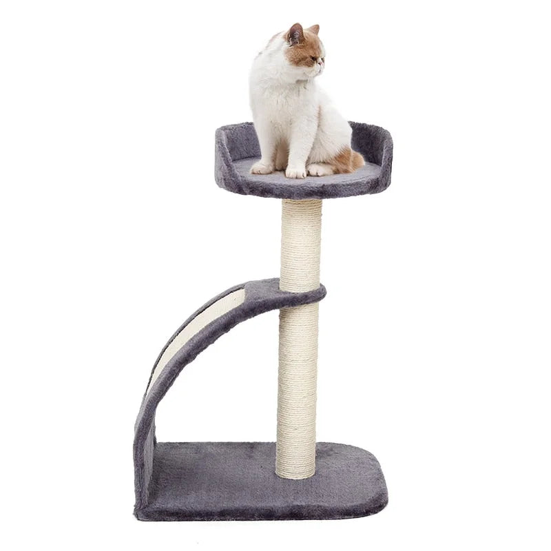 Gatto seduto in cima all’albero tiragraffi grigio Cathaven