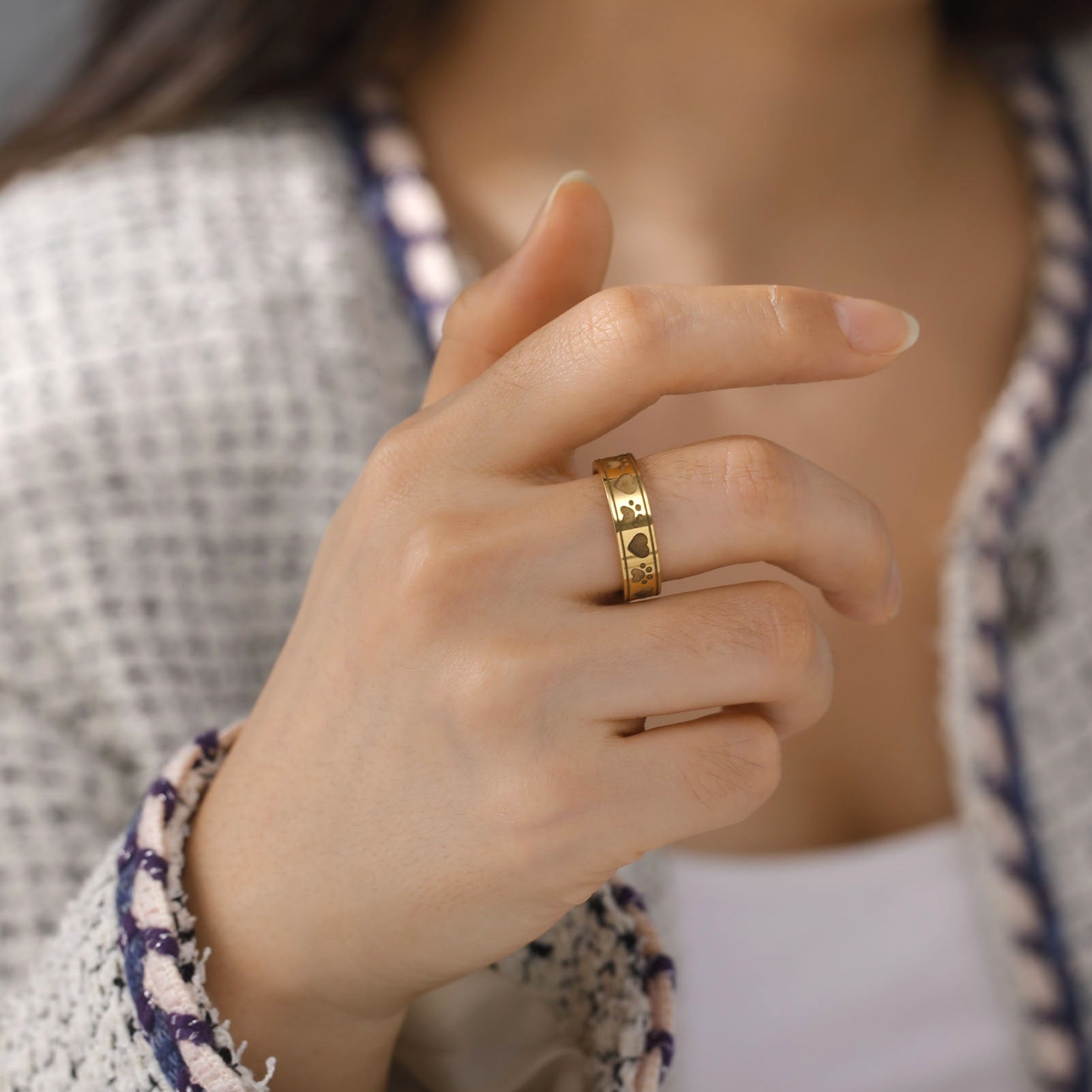 Gold Paw Cat Ring