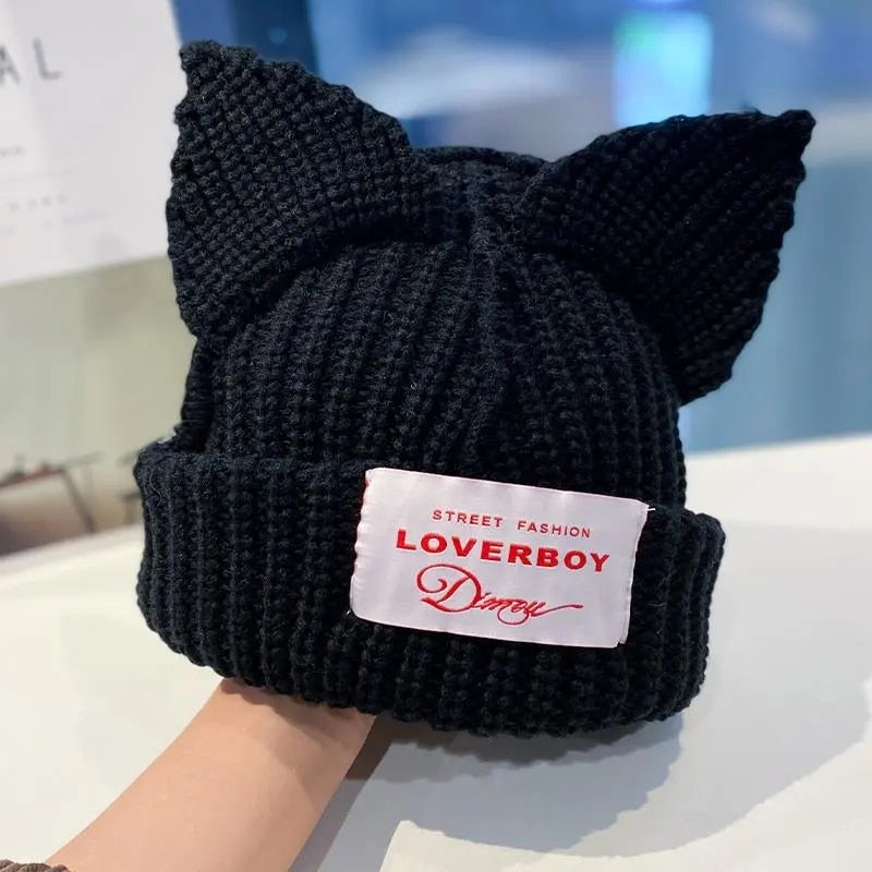 Loverboy cat Beanie