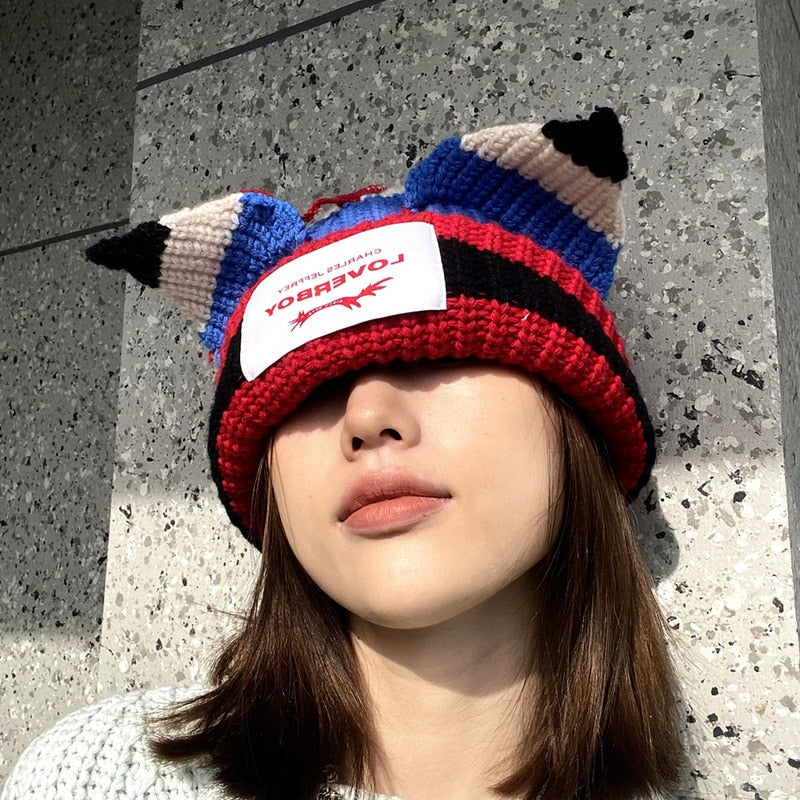 Loverboy cat Beanie