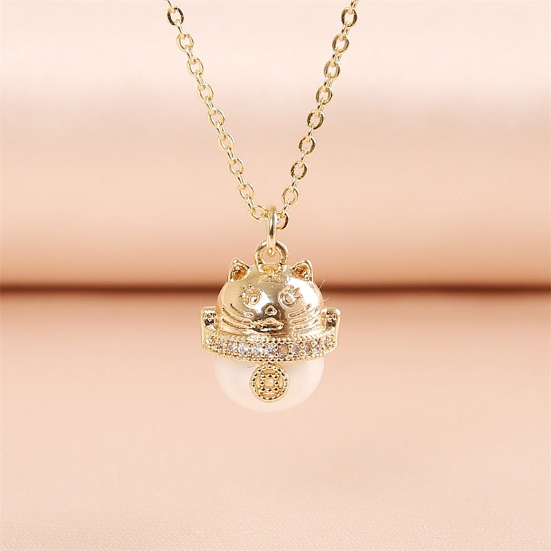 Maneki Neko Necklace