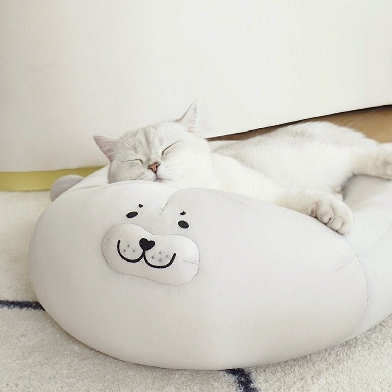 Seal cat beds