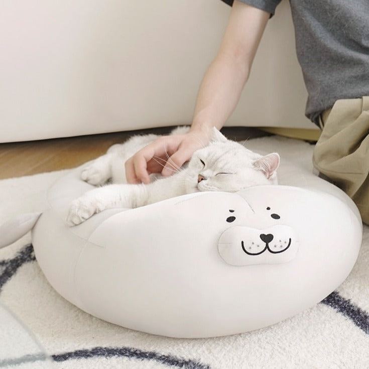 Seal cat beds