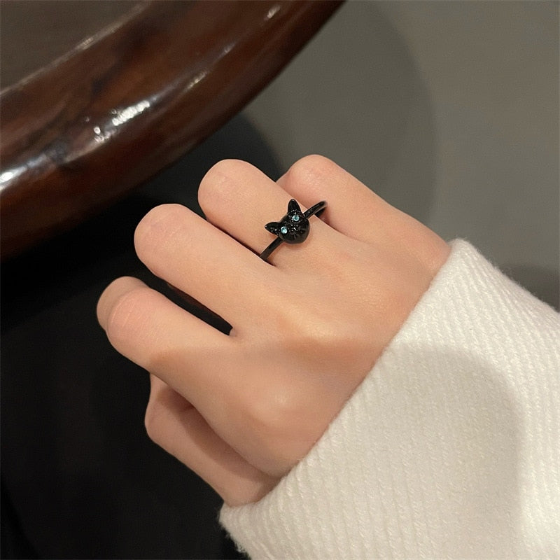 Small Black Cat Ring
