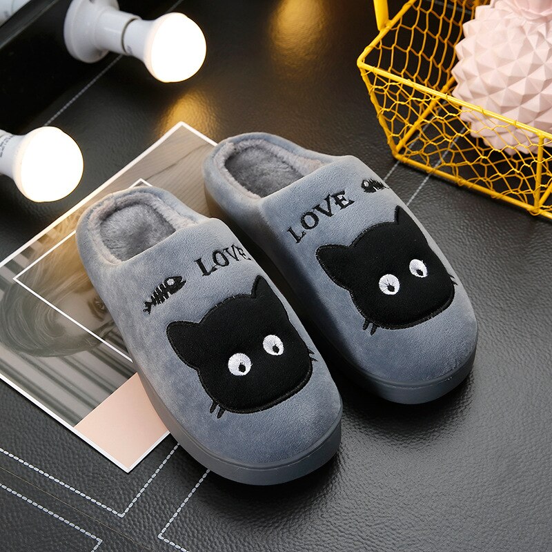 Snoozies cat Slippers