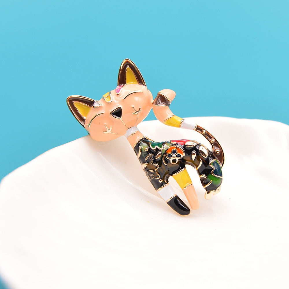 Vintage cat Brooch