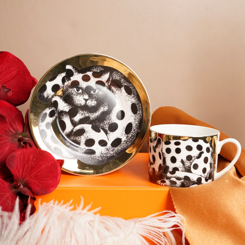 Vintage Cat Mug Set