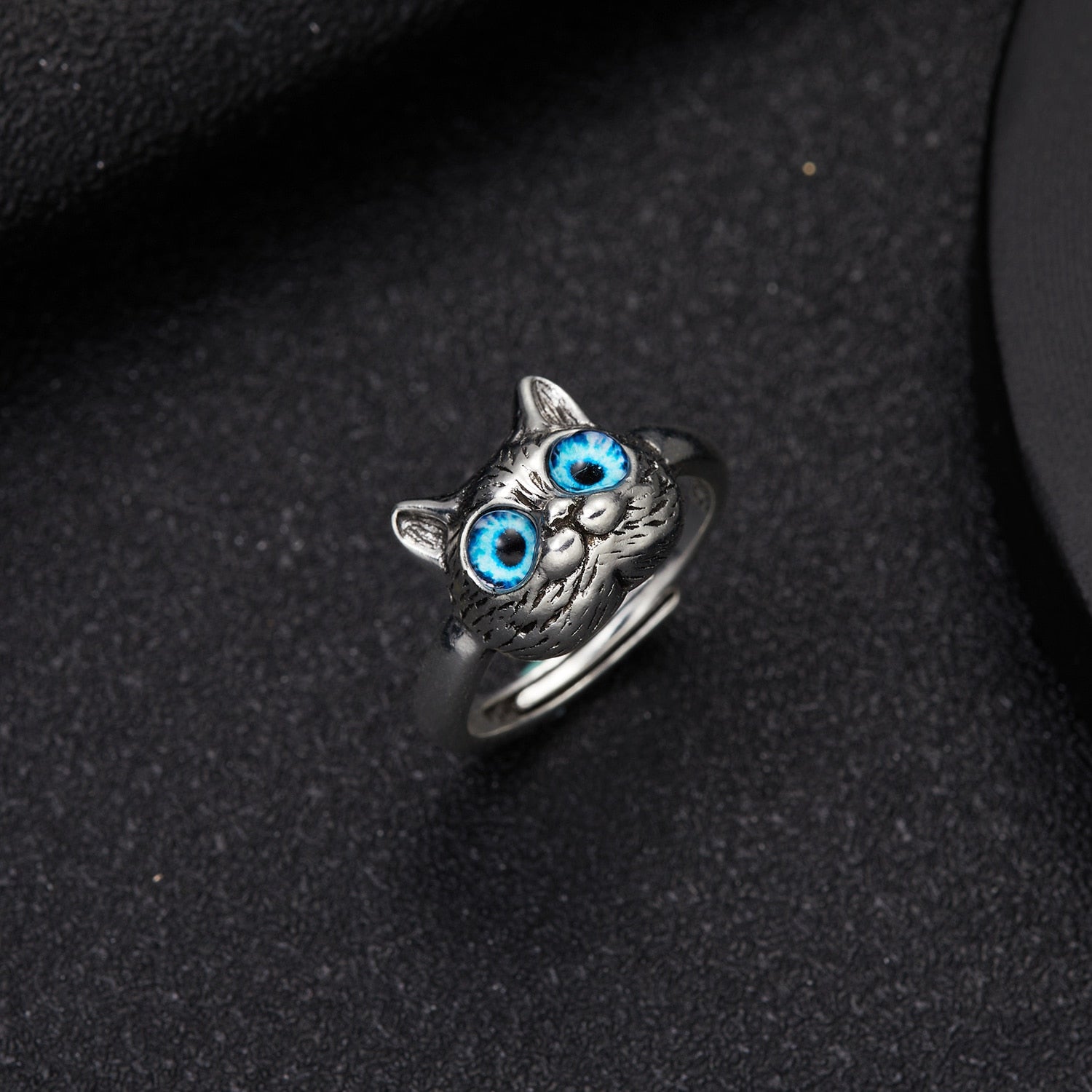 Vintage Cats Eye Ring