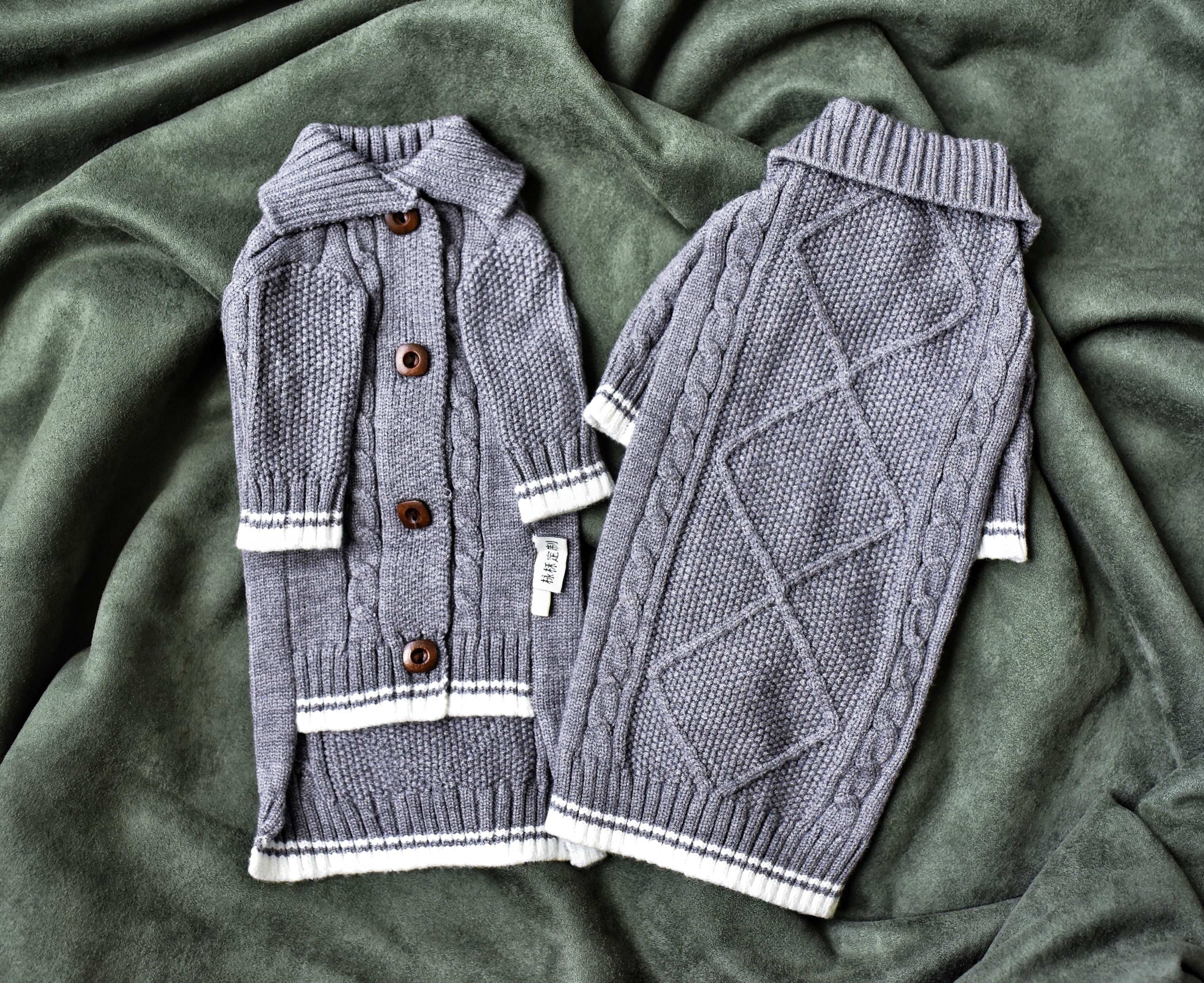Winter Sphynx Cat Clothes